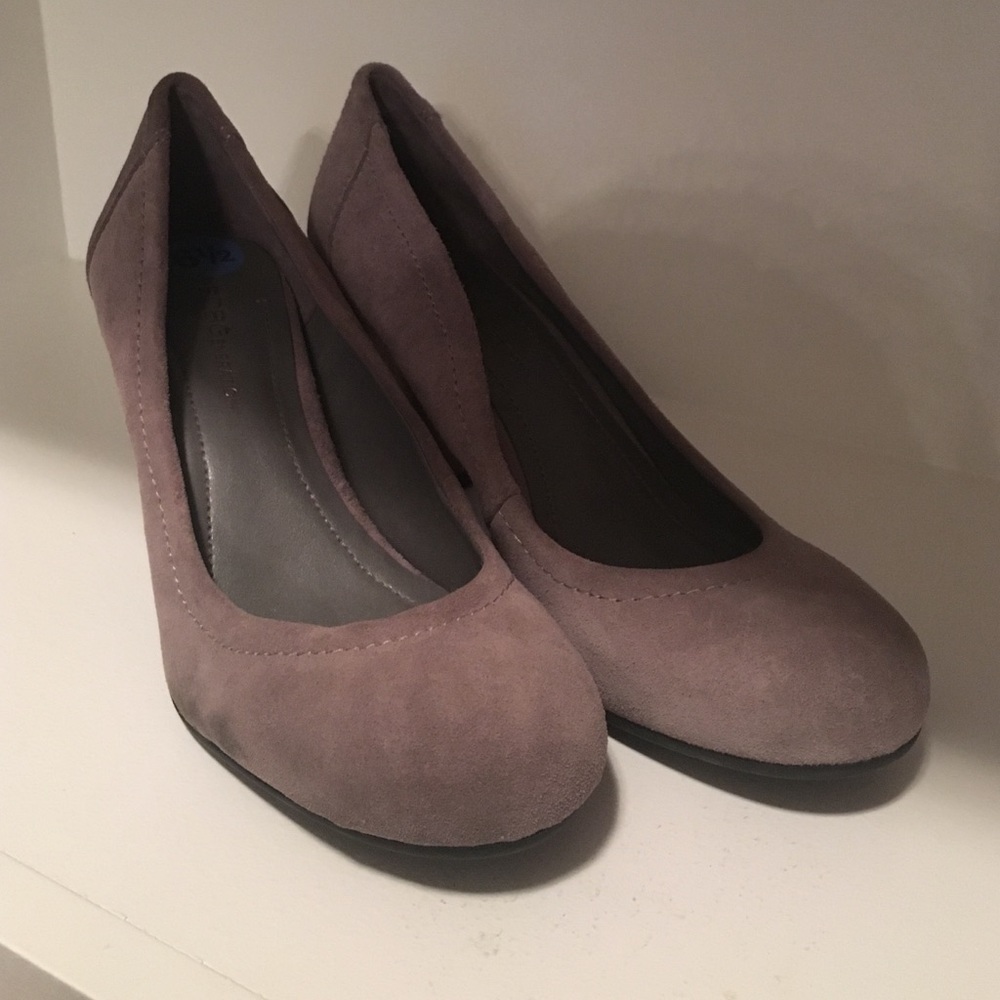 Grey suede heels